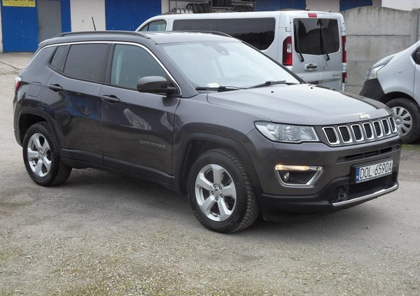 Jeep Compass cena 79900 przebieg: 78000, rok produkcji 2018 z Wołomin małe 326